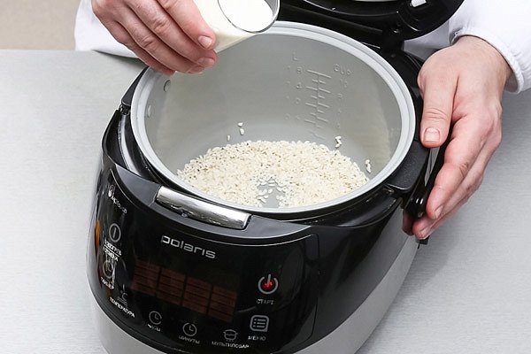Смесь риса в мультиварке. Мультиварка для риса. Режим для риса в мультиварке. Древняя мультиварка с рисом. Фото рис из мультиварки.
