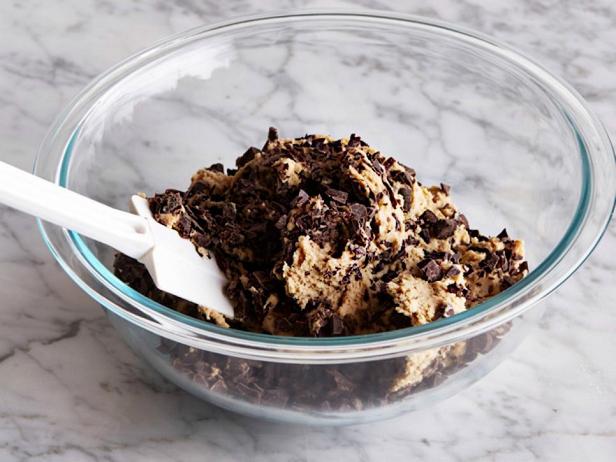 Классическое домашнее печенье с кусочками