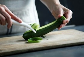 Кабачковый сезон без паники: 5 необычных рецептов, которые точно пригодятся - «Кулинарные рецепты»