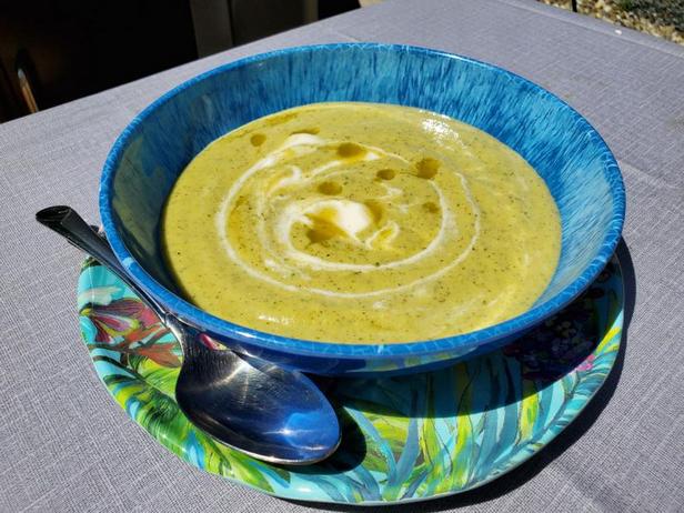 Простой зелёный гаспачо из печёных овощей - «Первые блюда»