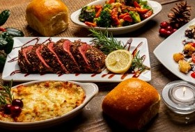 "Горячее" на новогодний стол: 4 эффектных блюда, которые легко приготовить - «Кулинарные рецепты»