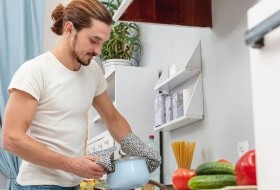 5 блюд, которые стоит научиться готовить каждому мужчине - «Кулинарные рецепты»